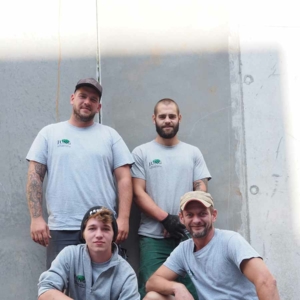 Die Mitarbeiter der Firma Jung Garten- und Landschaftsbau